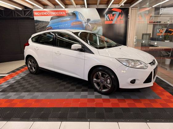 FORD FOCUS 1.6 S 16V FLEX 4P POWERSHIFT
